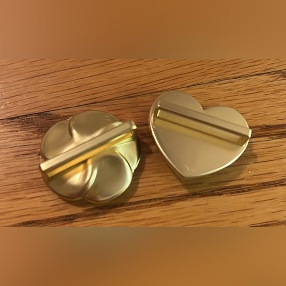 Chanel 2 trinket ish charm like accessories item - Picture 2 of 2